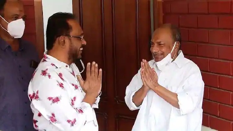ചെറിയാന്‍ ഫിലിപ്പിനെ കോണ്‍ഗ്രസിലേക്ക് സ്വാഗതം ചെയ്ത് എ.കെ ആന്റണി; ഔദ്യോഗിക പ്രഖ്യാപനം ഉടന്‍