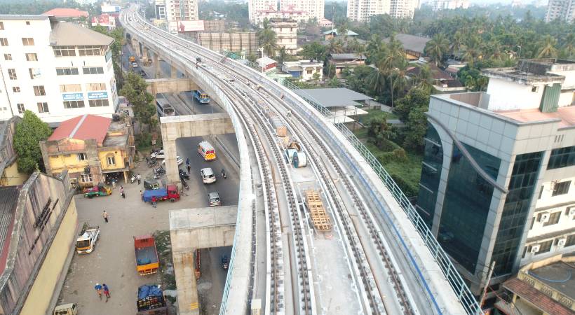 പേട്ട-എസ്.എന്‍ ജംഗ്ഷന്‍ മെട്രൊ റെയില്‍ പാത ട്രയല്‍ റണ്ണിന് സജ്ജമായി