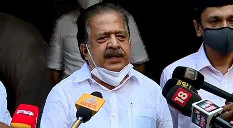 കെ റെയിൽ പദ്ധതിയിൽ സർവത്ര അഴിമതി, സർക്കാർ ഉറച്ചു നിൽക്കുന്നതിൽ ദുരൂഹതയെന്ന് രമേശ് ചെന്നിത്തല