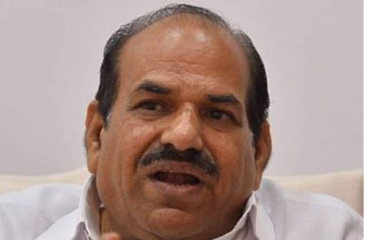 തുടര്‍ ചികിത്സയ്ക്കായി കോടിയേരി ബാലകൃഷ്ണന്‍ അമേരിക്കയില്‍; സെക്രട്ടറി ചുമതല കൈമാറിയില്ല