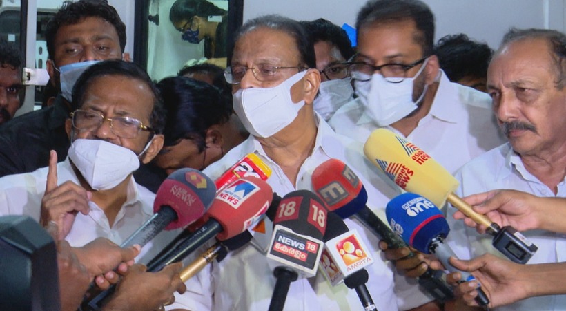 വിഡി സതീശനെയും എകെ ആന്റണിയെയും വധിക്കാൻ ശ്രമം: കെ.സുധാകരന്‍ എംപി