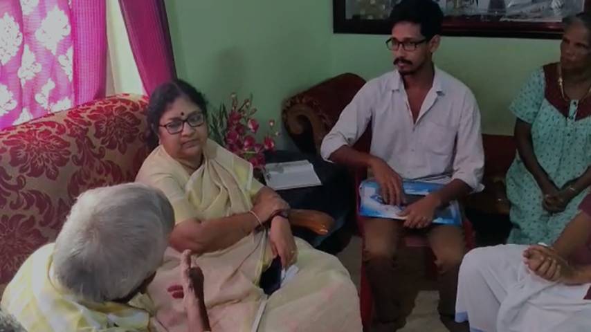 മന്ത്രി ആ‍ർ. ബിന്ദു മരിച്ച ഫിലോമിനയുടെ വീട്ടിൽ; കടുത്ത അതൃപ്തി അറിയിച്ച് കുടുംബം