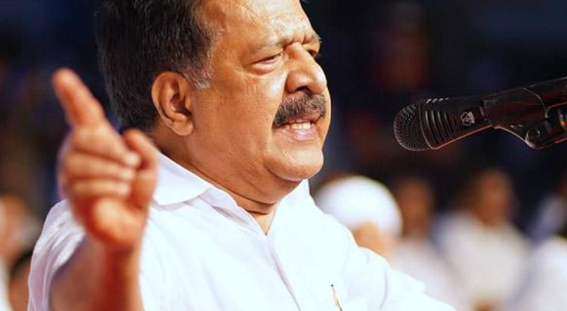 ആനാവൂർ നാഗപ്പന്മാരുടെ ചെരുപ്പ് നക്കാത്തവർക്ക് ജോലി ഇല്ലാത്ത അവസ്ഥ; രമേശ് ചെന്നിത്തല