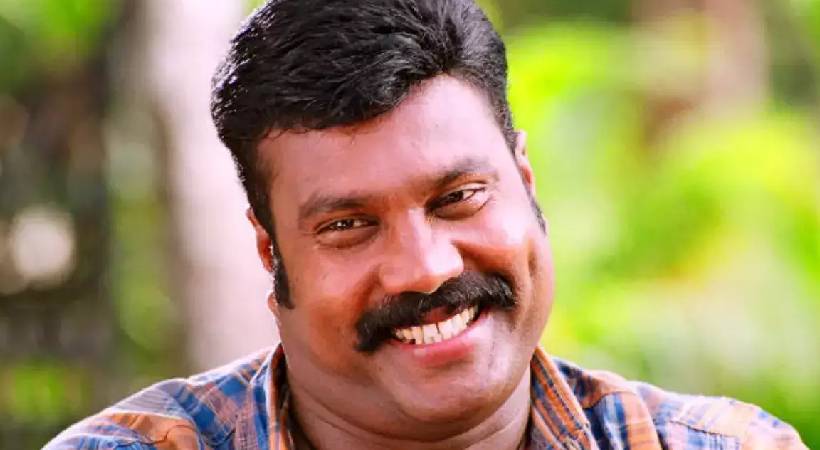 ഓട്ടോറിക്ഷക്കാരനായി ജീവിതം തുടങ്ങി, മിമിക്രി രംഗത്ത് ശ്രദ്ധേയനായി പിന്നീട് സിനിമയിലും; പ്രിയനടൻ കലാഭവൻ മണിയുടെ വേർപാടിന് ഏഴാണ്ട്.