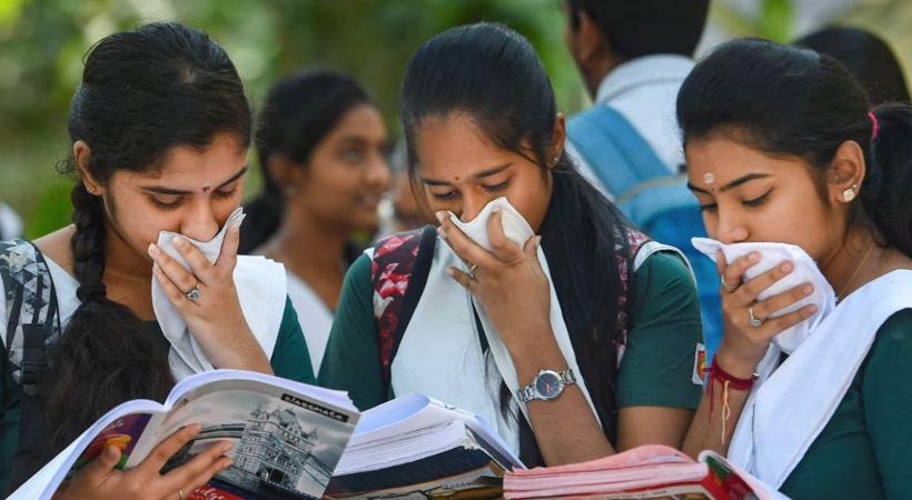 സി.ബി.എസ്.ഇ പന്ത്രണ്ടാംക്ലാസ് ഫലം പ്രസിദ്ധീകരിച്ചു; തിരുവനന്തപുരം രാജ്യത്ത് ഒന്നാമത്.