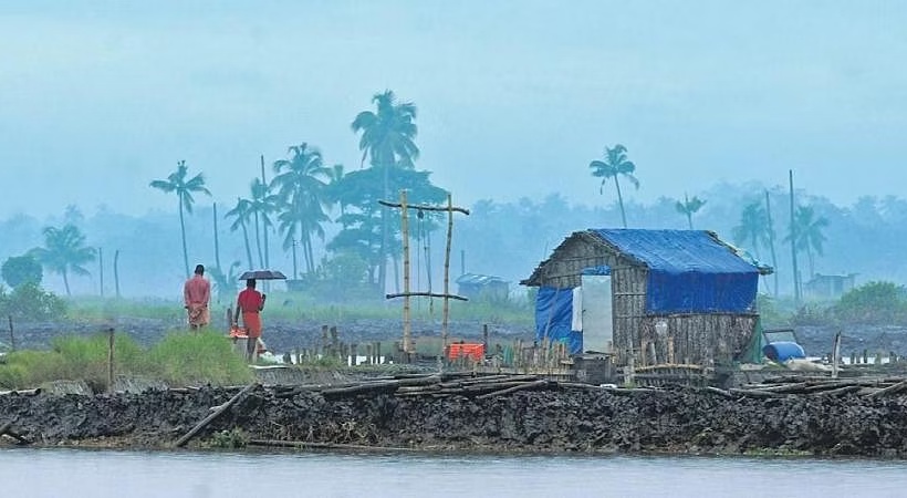 കേരളത്തിൽ ഇടിമിന്നലോട് കൂടിയ ശക്തമായ മഴയ്‌ക്ക് സാധ്യത; 10 ജില്ലകളിൽ യെല്ലോ അലേർട്ട്