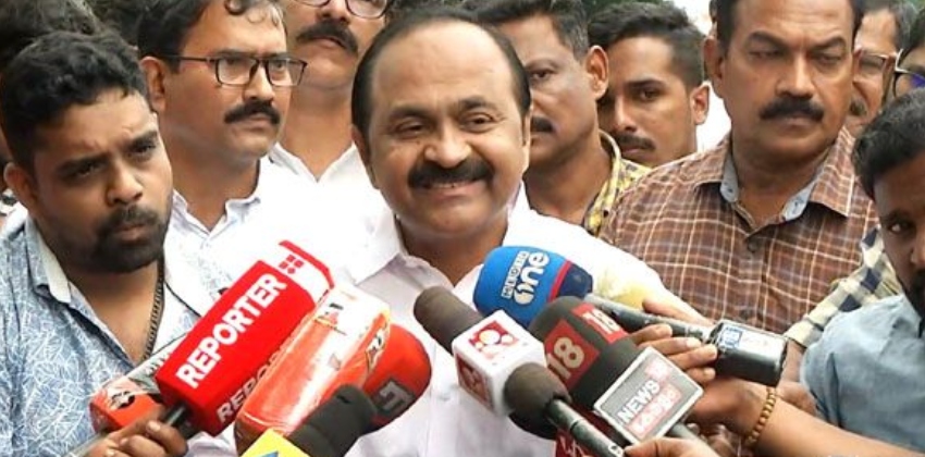 കണ്ണൂര്‍ വിസി പുനര്‍നിയമനം റദ്ദാക്കി; ആർ ബിന്ദു ഇന്ന് തന്നെ രാജി വയ്ക്കണമെന്ന് വി ഡി സതീശൻ