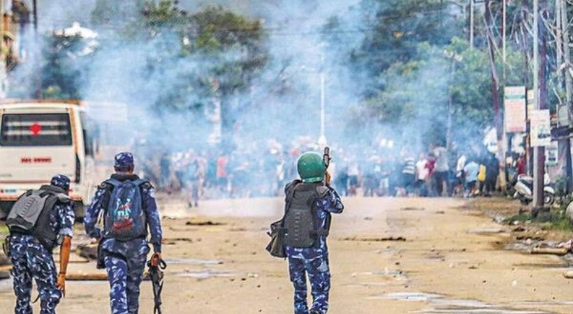 മണിപ്പൂരിൽ വീണ്ടും സംഘർഷം; വെടിവെപ്പിൽ ഏഴ് സുരക്ഷാ ഉദ്യോഗസ്ഥർക്ക് പരിക്ക്