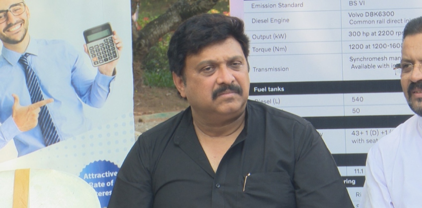 ‘കേരളത്തിൽ വാഹന നികുതി കൂടുതൽ, ഞാൻ പറഞ്ഞതെല്ലാം സത്യമാണെന്നു ദൈവത്തിനറിയാം’; കെ ബി ഗണേഷ്കുമാര്‍