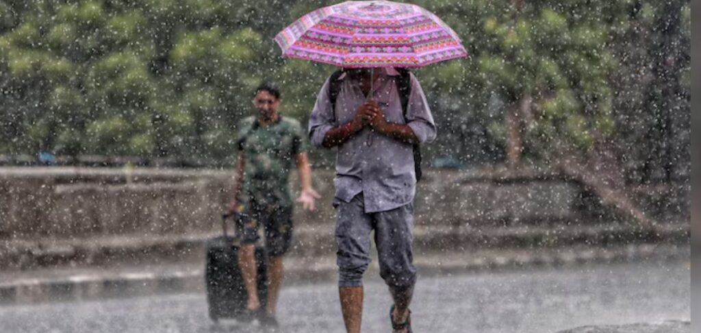 ന്യൂനമർദ്ദം ശക്തി പ്രാപിച്ചു; ഒരാഴ്ച വ്യാപക മഴയ്ക്ക് സാധ്യത, മത്സ്യത്തൊഴിലാളികൾക്ക് ജാഗ്രതാ നിർദേശം