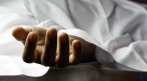 കടബാധ്യത; തിരുവനന്തപുരത്ത് കൂട്ട ആത്മഹത്യ; മരിച്ചത് അച്ഛനും അമ്മയും രണ്ട് ആൺമക്കളും