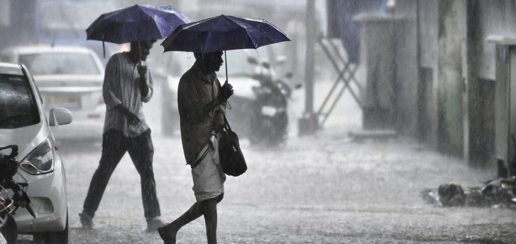 സംസ്ഥാനത്ത് പ്രളയ സാധ്യതാ മുന്നറിയിപ്പ്; വിവിധ ജില്ലകളിലെ നദികളുമായി ബന്ധപ്പെട്ട് ജാഗ്രതാ നിർദ്ദേശം