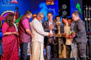 സംഗീത-നൃത്ത കലകളുടെ മാന്ത്രിക സ്പർശനം കൊണ്ട് വിസ്മയിപ്പിച്ച 'മഴവിൽ സംഗീതം' പന്ത്രണ്ടാം വാർഷികാഘോഷം യ...