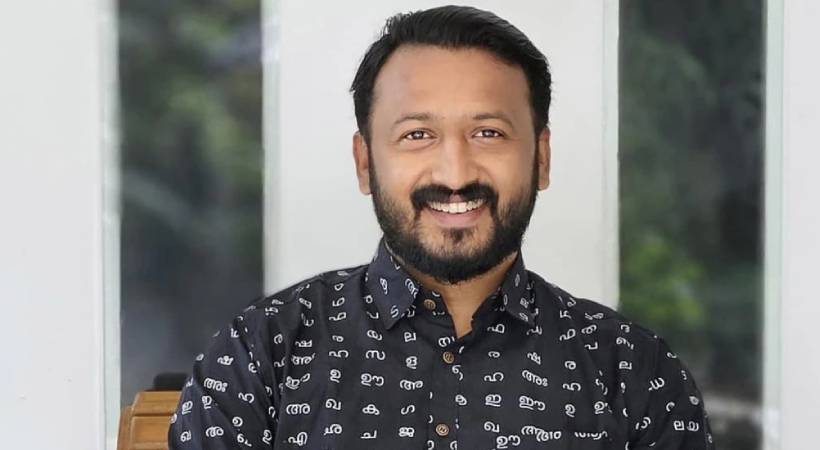 യൂത്ത് കോൺഗ്രസ് സംസ്ഥാന അധ്യക്ഷ സ്ഥാനം രാഹുൽ മാങ്കൂട്ടത്തിൽ രാജി വെച്ചു
