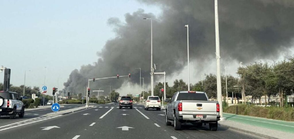 അബുദാബിയില്‍ ഇറാന്‍ മിസൈല്‍ ആക്രമണം; രണ്ട് മരണം