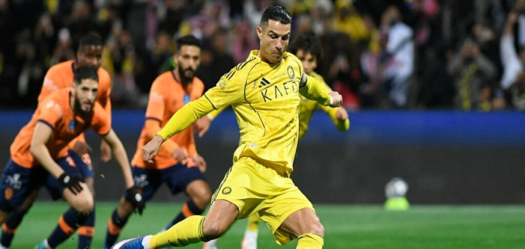 റൊണാൾഡോയ്ക്ക് പരിക്ക്; നാലാഴ്ചയോളം വിശ്രമം