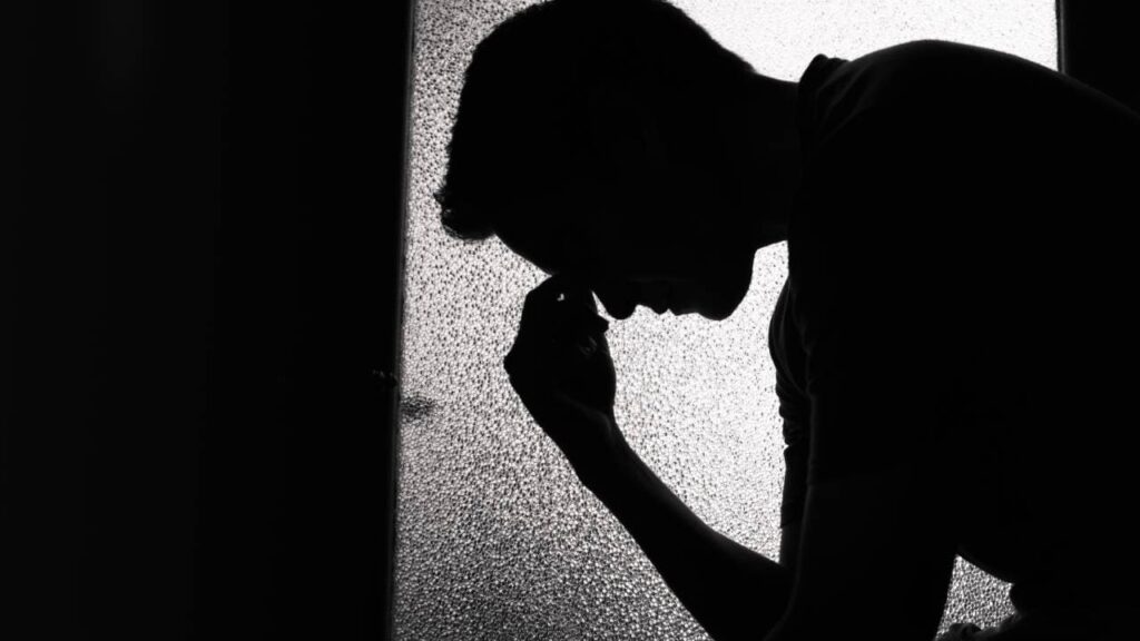 പ്രവാസത്തിലെ കുറ്റബോധം’; പ്രായമാകുന്ന മാതാപിതാക്കളെക്കുറിച്ച് യുവാവിന്റെ കുറിപ്പ്