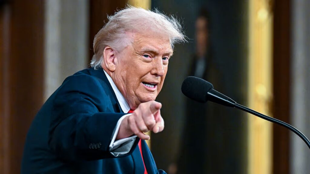 യുദ്ധം ലക്ഷ്യത്തിലേക്കെന്ന് ട്രംപ്, സമാധാന ചർച്ച നടക്കുന്നുവെന്ന് ഇറാൻ നേതാക്കൾ സമ്മതിക്കാത്തത് ഭയം മൂലം’; മറുപടിയുമായി ഇറാൻ