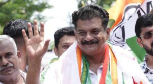 ബേപ്പൂരിൽ തോറ്റാൽ മൊട്ടയടിച്ച് കമ്മലിട്ട് നടക്കും, റിയാസ് എഗ്രിമെന്റ് വെക്കണം’; വെല്ലുവിളിയുമായി പി ...