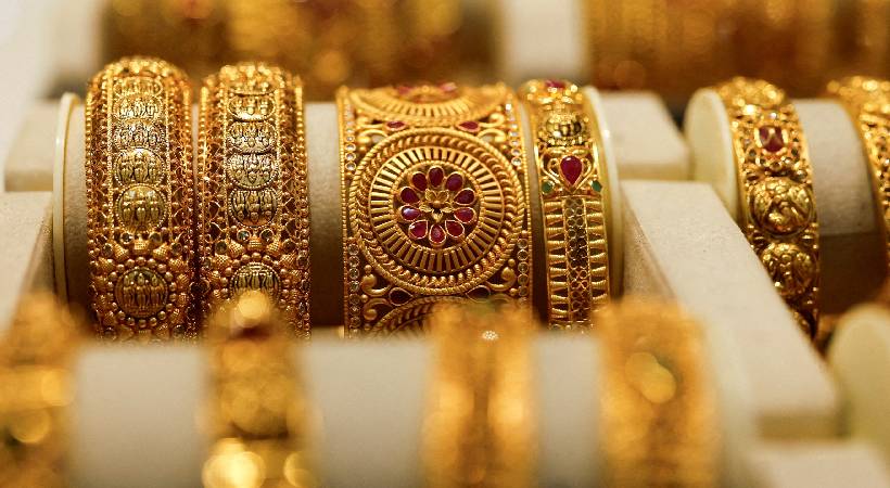 ആശ്വാസം; പൊന്ന് ഉയരുന്നില്ല; ഇന്നും വിലയിടിവ്; നിരക്കുകള്‍ അറിയാം