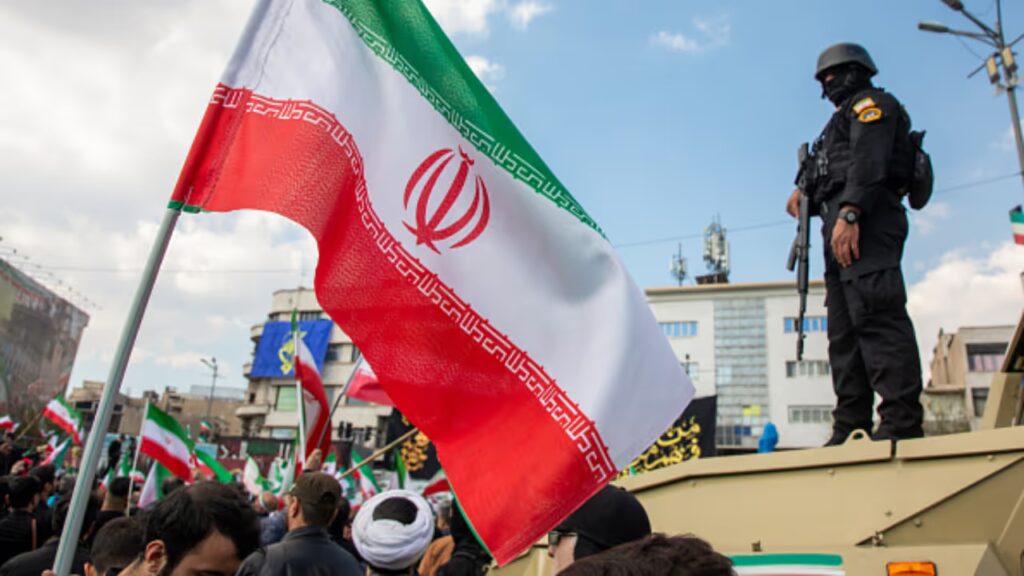 ഹോർമൂസ് തുറന്നില്ലെങ്കിൽ ഇറാനെ ഇല്ലാതാക്കുമെന്ന് ട്രംപ്, വൈദ്യുതി നിലയങ്ങൾക്ക് ചുറ്റും മനുഷ്യ ചങ്ങല തീർക്കാൻ ഇറാൻ