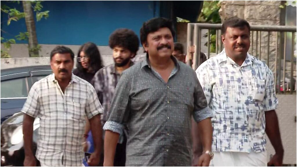 ‘സംസ്ഥാനത്ത് തുടർഭരണം ഉറപ്പ്’; പോളിങ് ശതമാനം കൂടിയാലും കുറഞ്ഞാലും പത്തനാപുരത്ത് ജയിക്കുമെന്ന് കെ ബി ഗണേഷ് കുമാർ