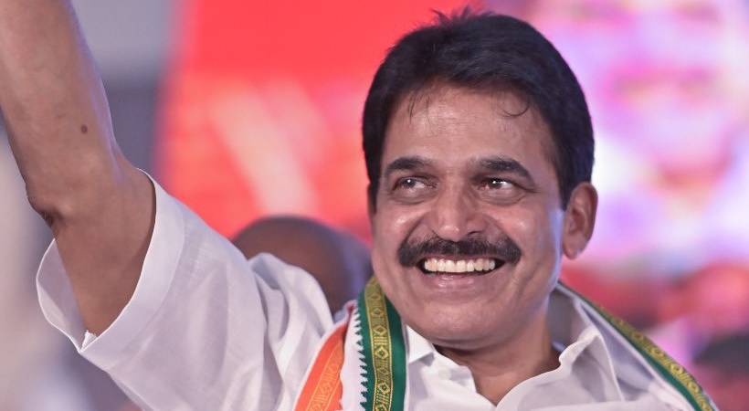 കെ സി വേണുഗോപാലിന് 46 MLAമാരുടെ പിന്തുണ! രമേശ് ചെന്നിത്തലയെ പിന്തുണച്ചത് 8 പേർ; വി ഡി സതീശന് 6 പേരുടെ പിന്തുണ മാത്രം