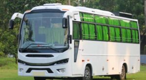 ടൂറിസ്റ്റ് ബസുകളുടെ കളർകോഡ് മാറ്റം; ഗതാഗത വകുപ്പിന് ഫയൽ കൈമാറി സ്റ്റേറ്റ് ട്രാൻസ്പോർട്ട് അതോറിറ്റി