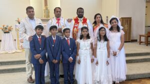 ഗ്ലോസ്റ്ററിൽ ഈശോയെ ആദ്യമായി നാവിലറിഞ്ഞ് ആറ് കുരുന്നുകള്‍