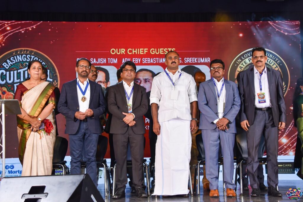 ബേസിംഗ്സ്റ്റോക്ക് വെളിച്ചം തീയറ്റേഴ്സിന്റെ കൾച്ചറൽ ഫെസ്റ്റ് കാണികളുടെ ഹൃദയം കീഴടക്കി. കലാസ്നേഹികൾക്ക് മറക്കാനാകാത്ത മുഹൂർത്തങ്ങൾ സമ്മാനിച്ച ഈ ആഘോഷം കലാവിസ്മയങ്ങളുടെ അപൂർവ സംഗമമായി.