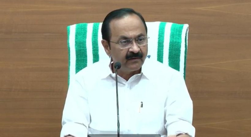 കള്ളാടി മണ്ണിടിച്ചിൽ; ‘നിയമ-സാങ്കേതിക തലത്തിൽ അന്വേഷണം ഉണ്ടാകും; കേന്ദ്ര സുരക്ഷാ നിർദേശം പാലിച്ചോ എന്ന് പരിശോധിക്കും’: മുഖ്യമന്ത്രി