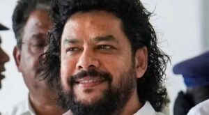 കര്ണാടകയില് കോണ്ഗ്രസ് സര്ക്കാരിന് വന് തിരിച്ചടി; അഴിമതിക്കേസില് ആരോപണം നേരിടുന്ന മന്ത്രി ബി നാ...