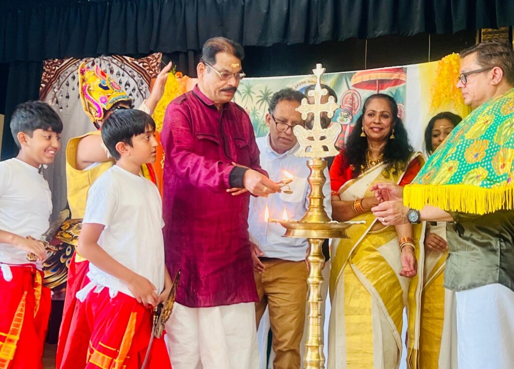 ഗിൽഫോർഡ് മലയാളി കൾച്ചറൽ അസ്സോസിയേഷന്റെ ഓണാഘോഷം കേരളീയ പാരമ്പര്യത്തിന്റെയും കലാവൈഭവത്തിന്റെയും വർണ്ണവിസ്മയമായി.